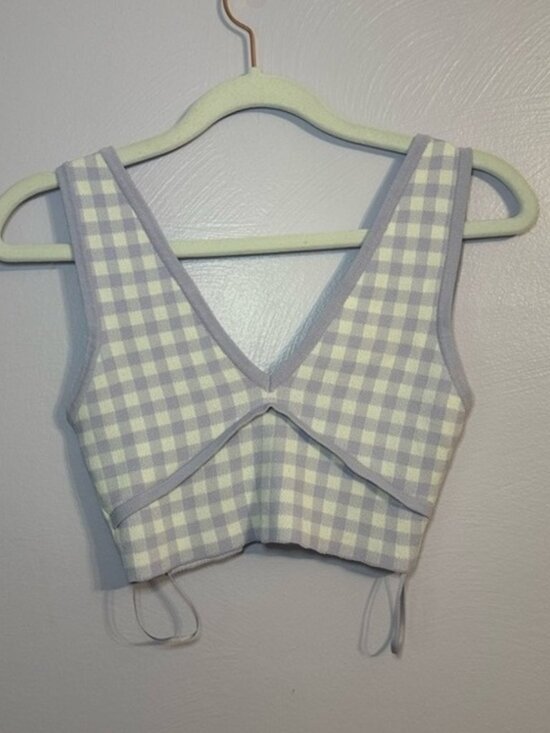 Tops - Women’s Crop Top Size Small